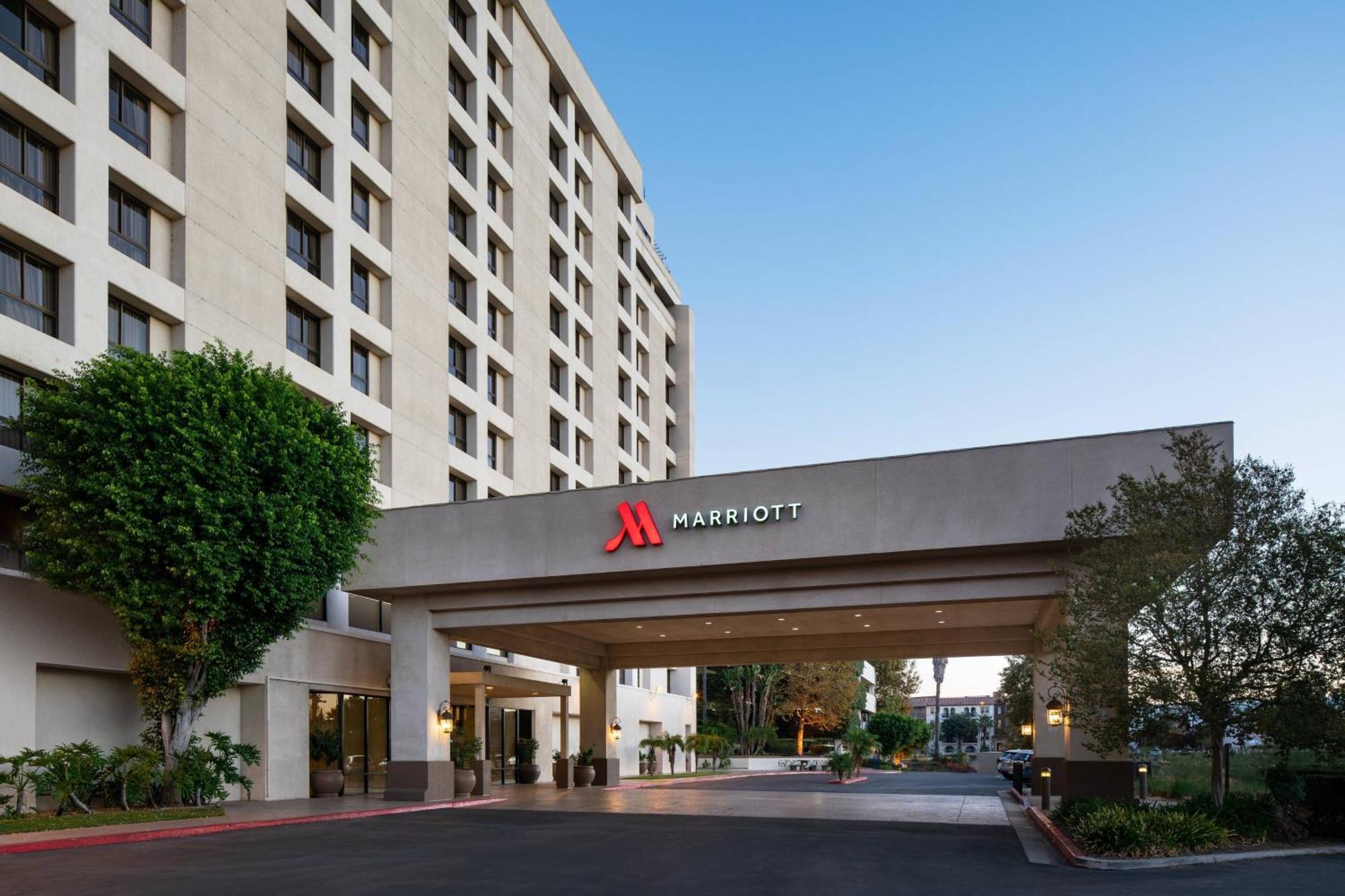 Marriott At The Convention Center 3*