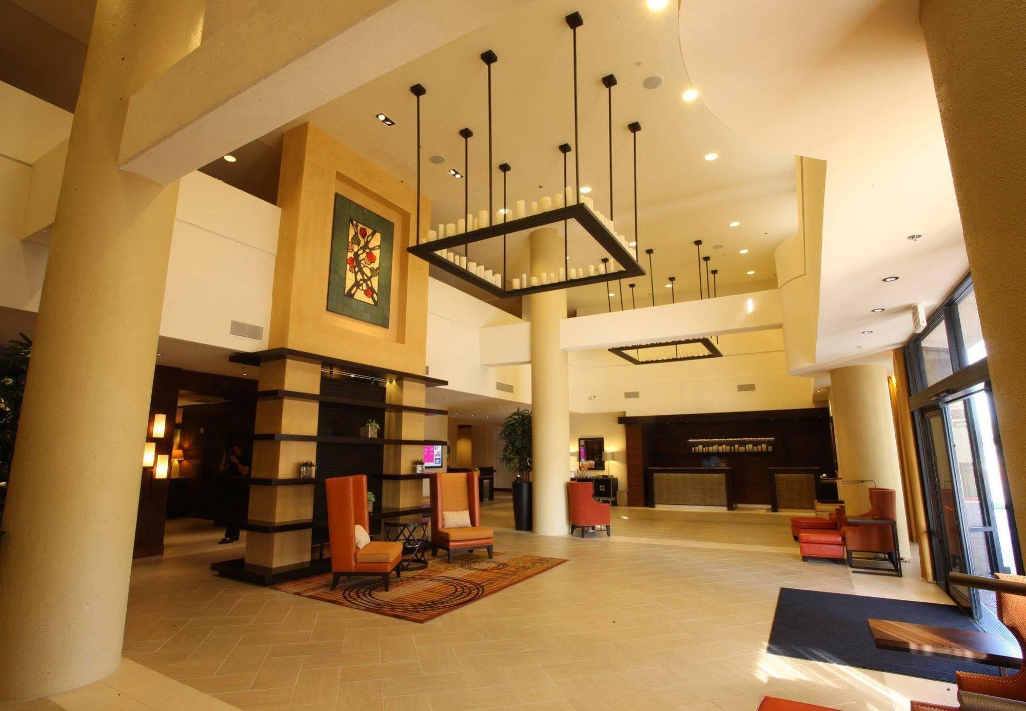 Hotel Marriott At The Convention Center